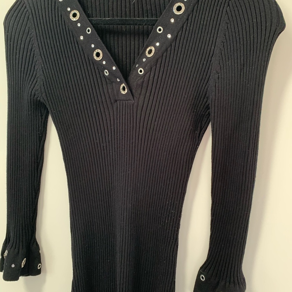 Venus striped crew neck sweater in black and white. Size small